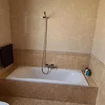 Lejlighed Large In Marsascala. Sleeps 6