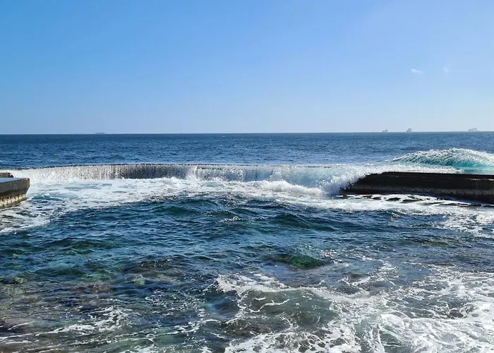 Appartement Large In Marsascala. Sleeps 6 Marsaskala